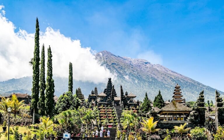 Besakih_Temple