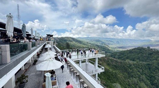 Grand_Puncak_Sari_Restaurant