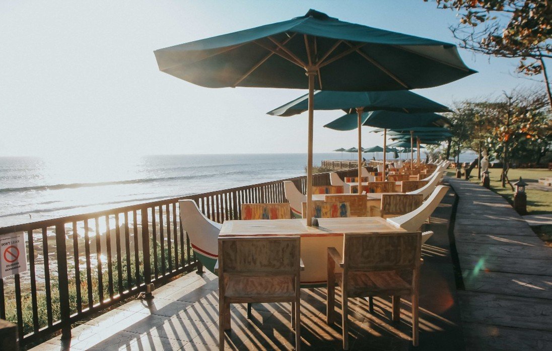 Jukung_Resto_and_Bar_Tanah_Lot