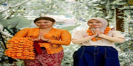 Sambutan_Oleh_Dewi_Bunga