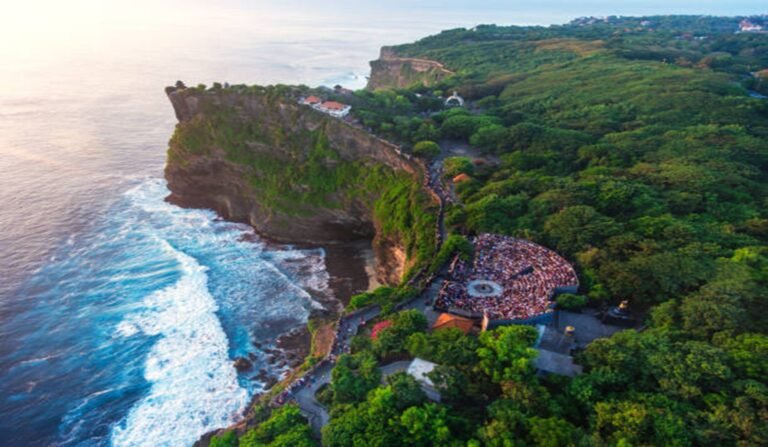 Tour_Uluwatu